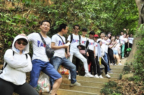 靖邦登山活动